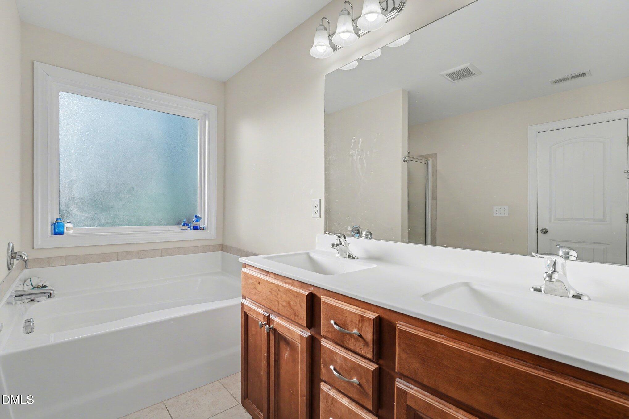 297 Hawkesburg Drive Property Photo 26
