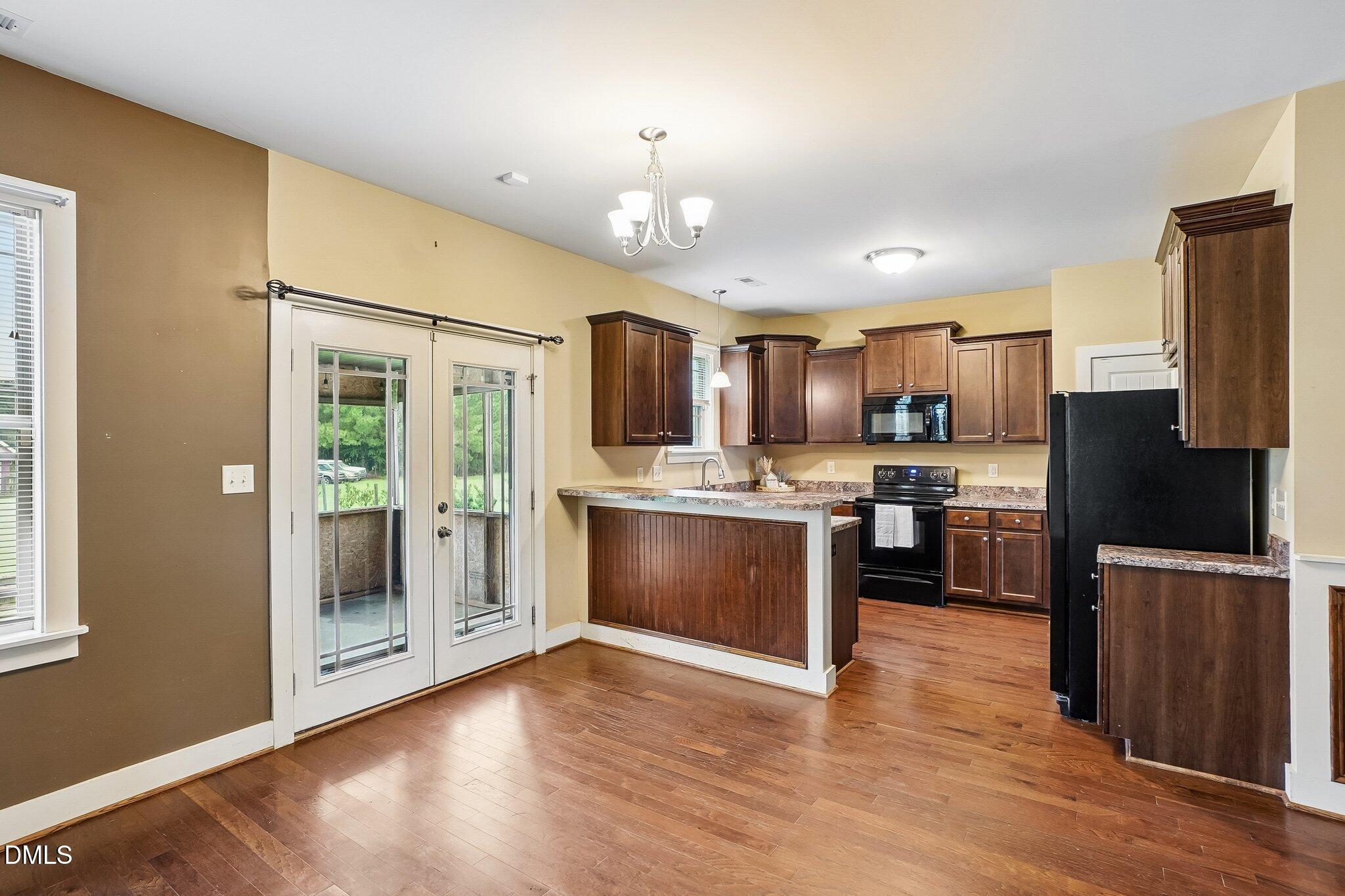 112 Camden Pl Street Property Photo 7
