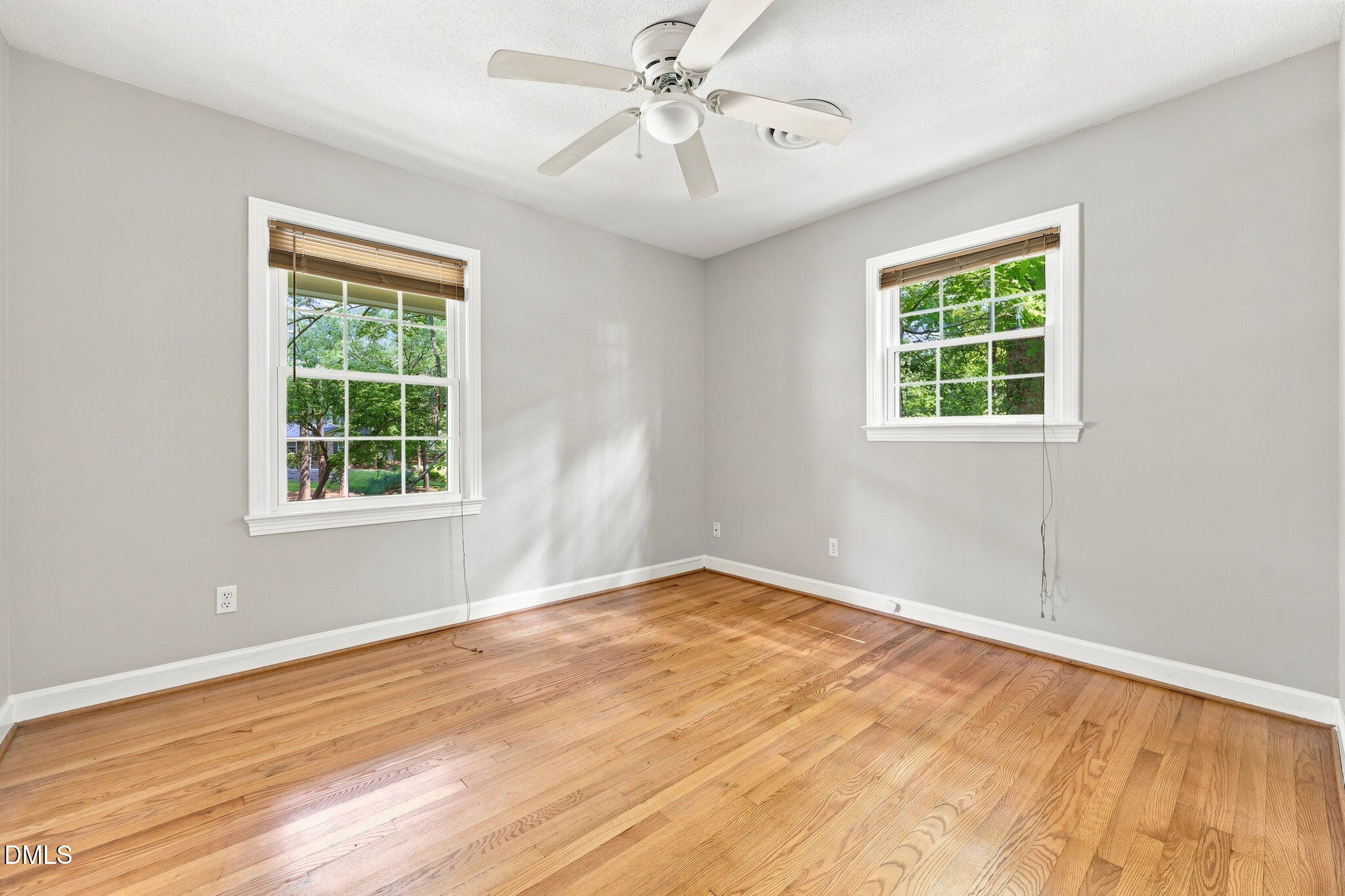 2121 N Shoreline Drive Property Photo 17