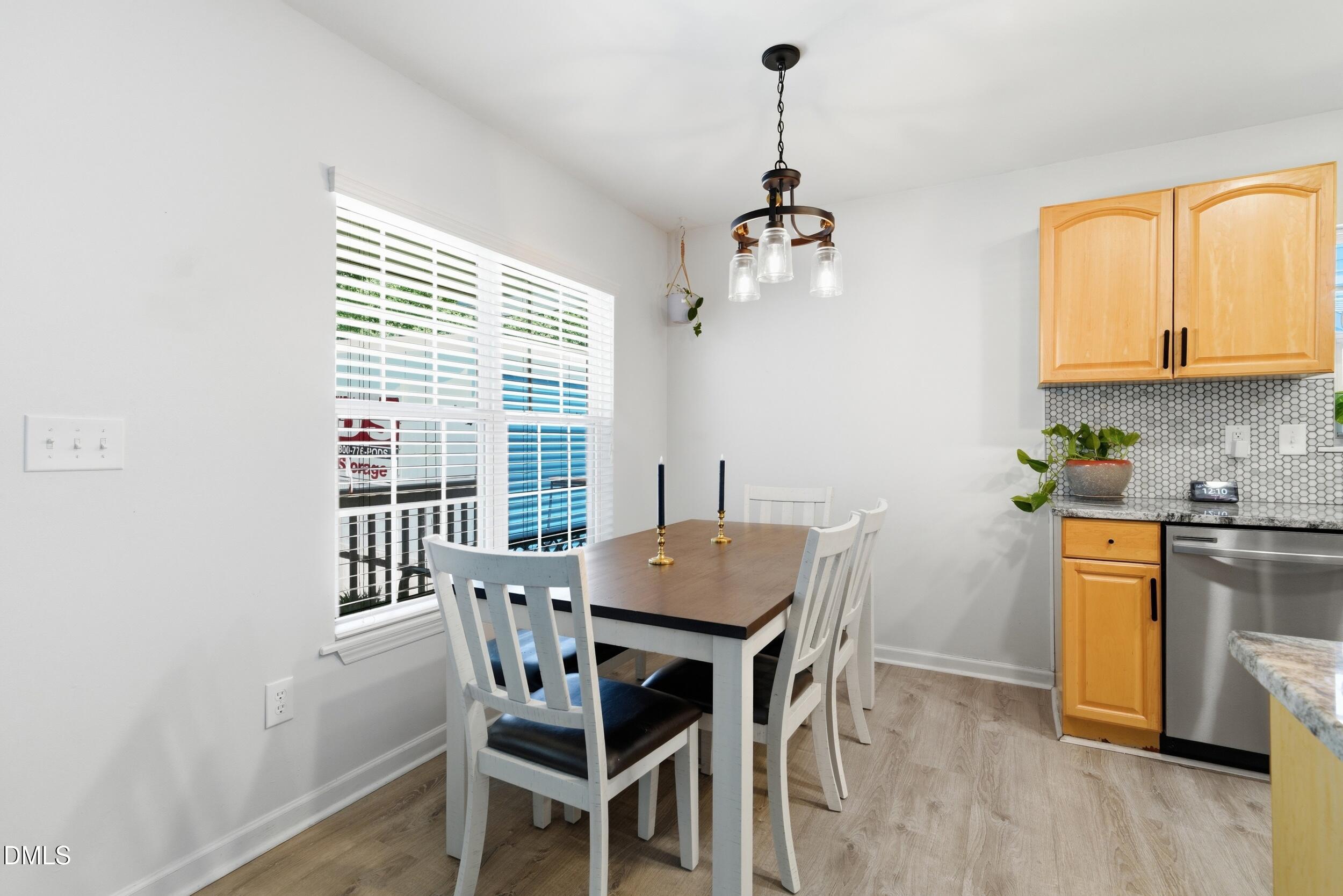 114 N Blacknall Street Property Photo 6