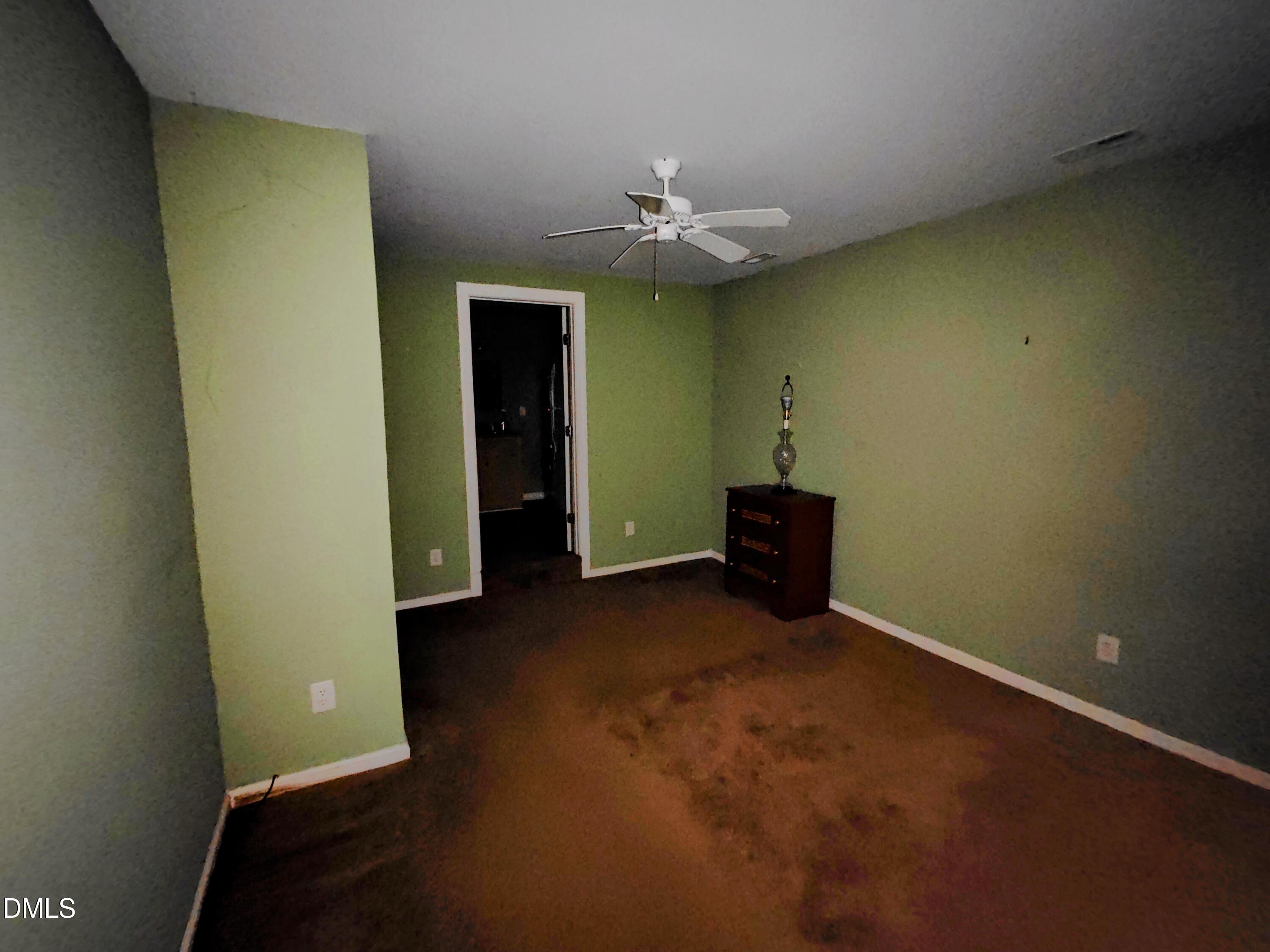 105 Marigold Street Property Photo 13