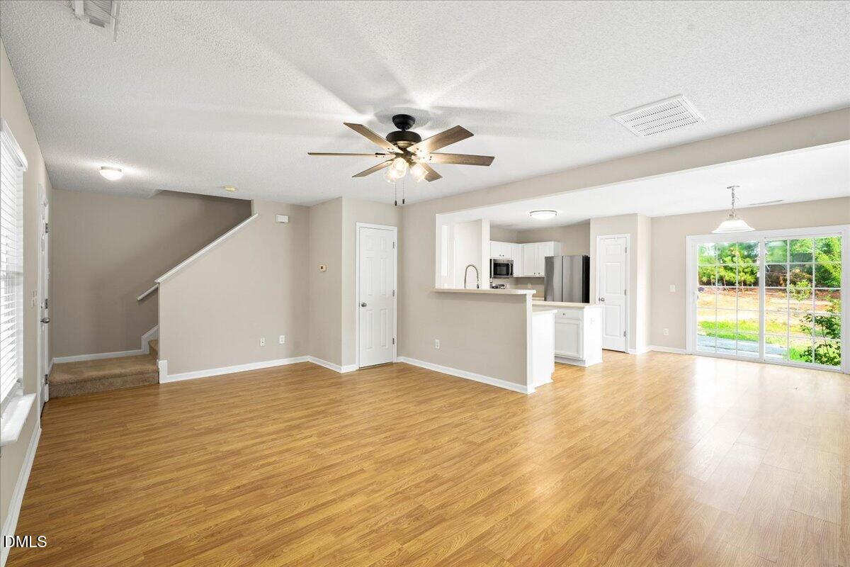 414 Lodestone Drive Property Photo 2