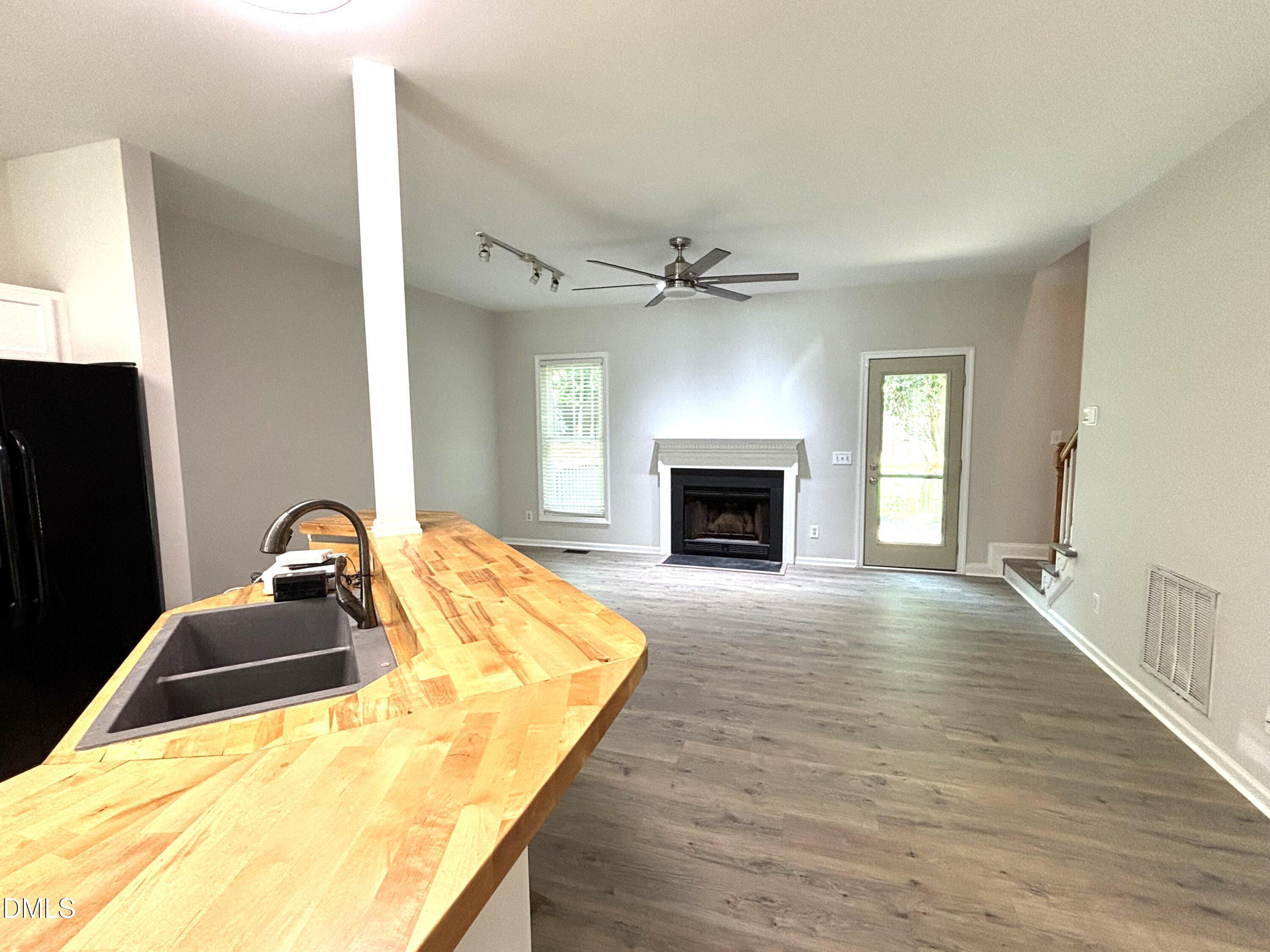 2808 Tryon Pines Drive Property Photo 5