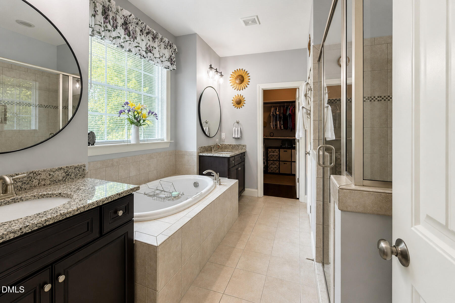 2631 Brighton Bluff Drive Property Photo 26