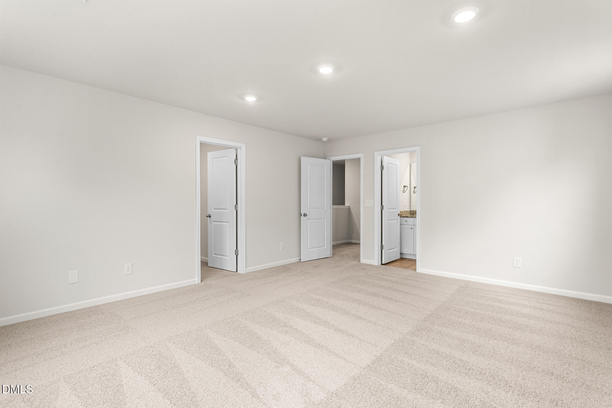 2124 Willow Glen Drive Property Photo 18