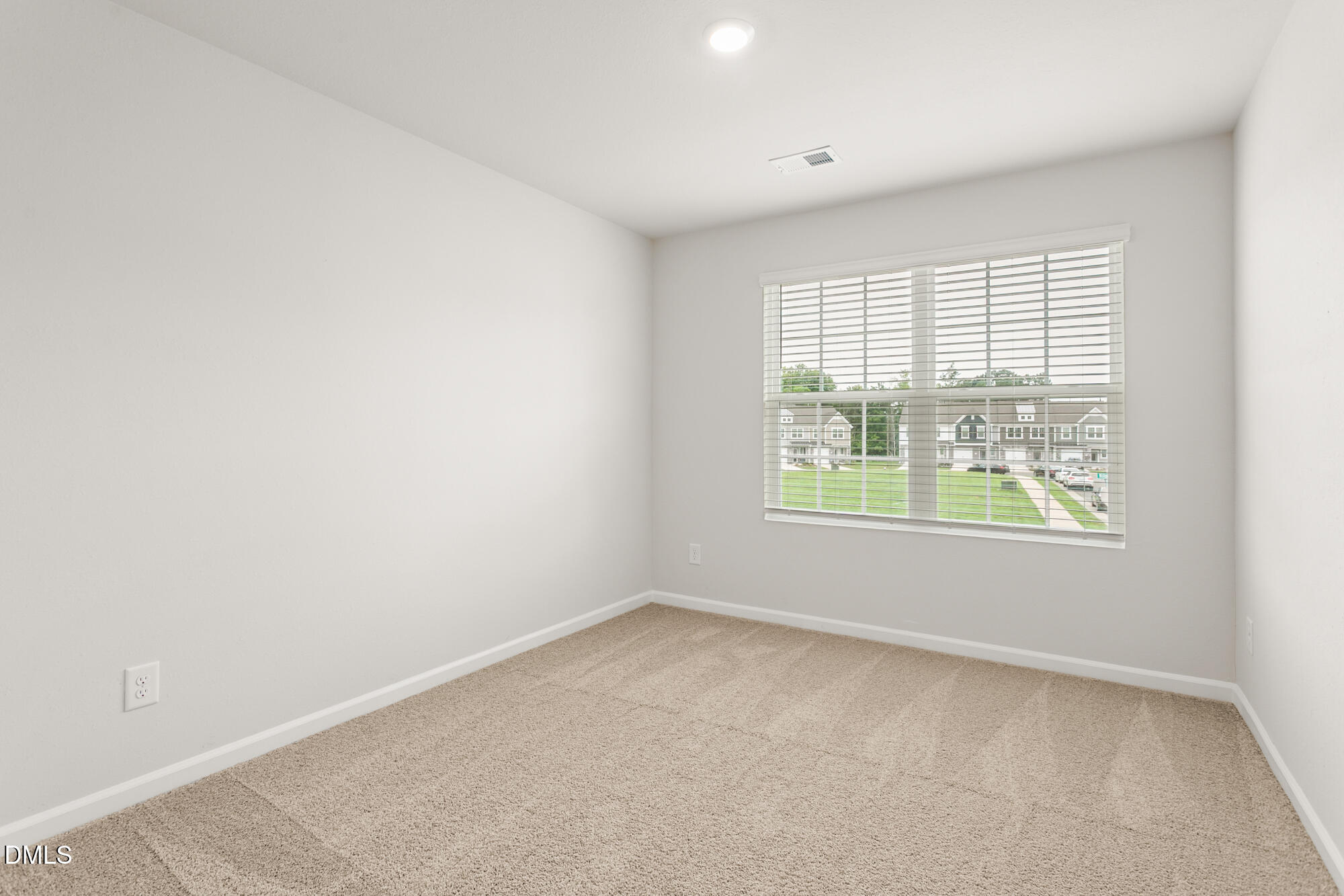 2124 Willow Glen Drive Property Photo 24