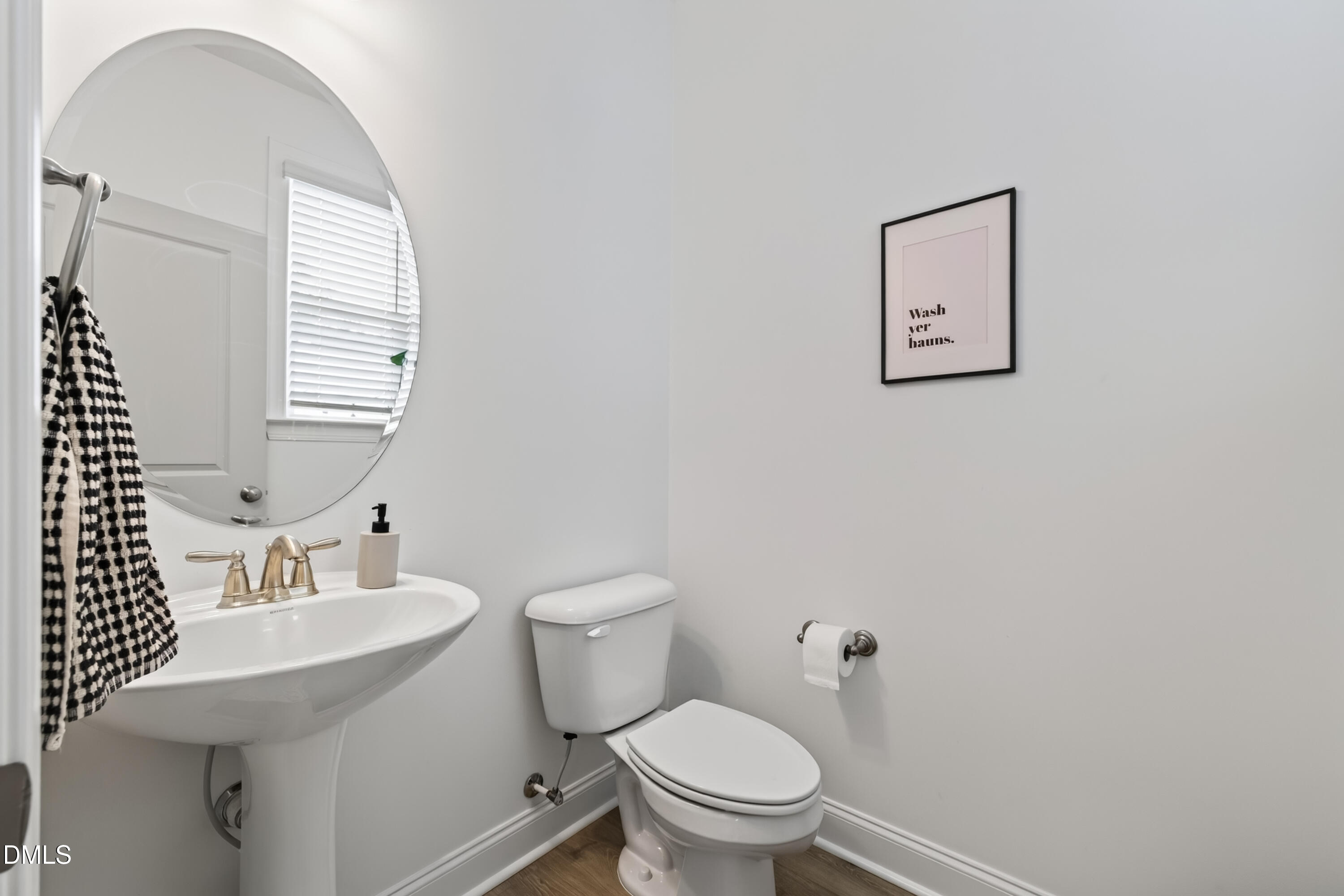 8952 Kennebec Crossing Drive Property Photo 25