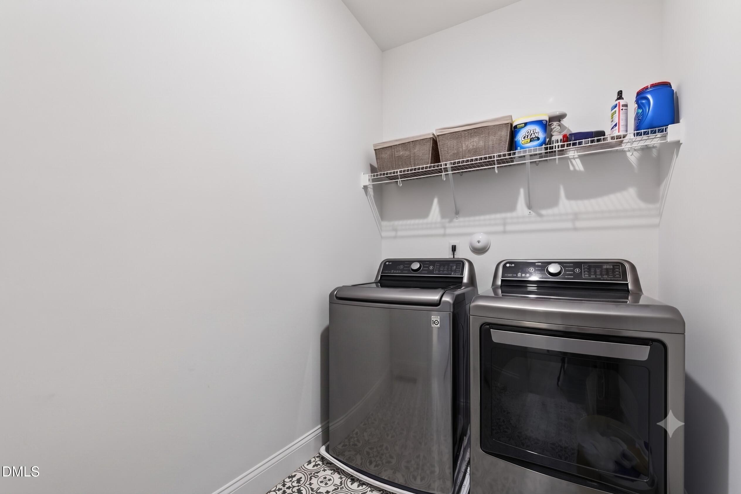 8952 Kennebec Crossing Drive Property Photo 26