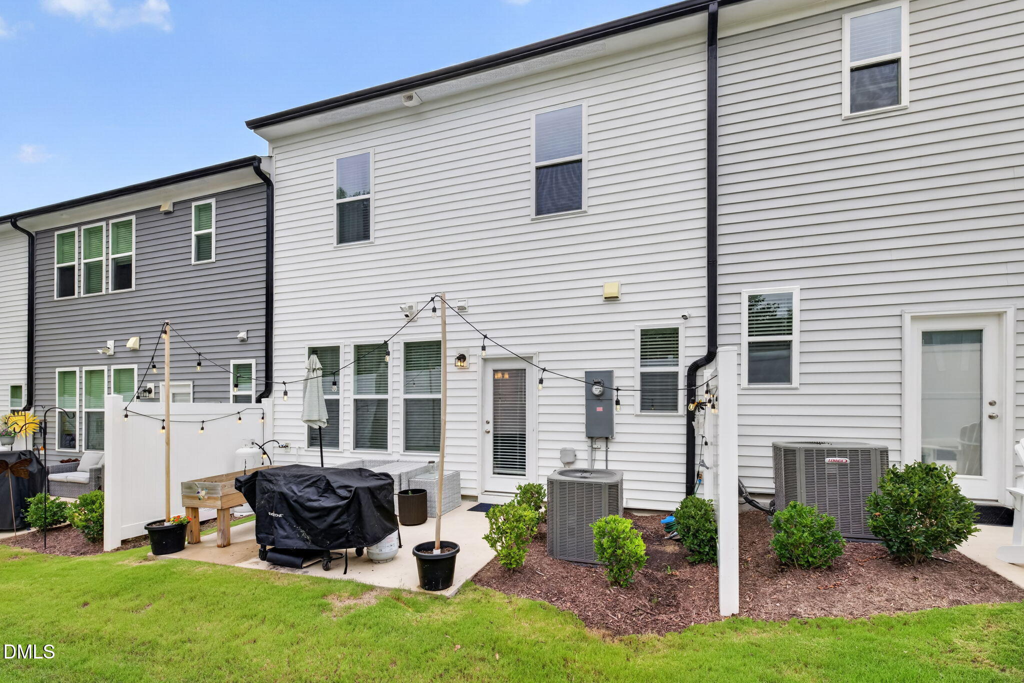 8952 Kennebec Crossing Drive Property Photo 31