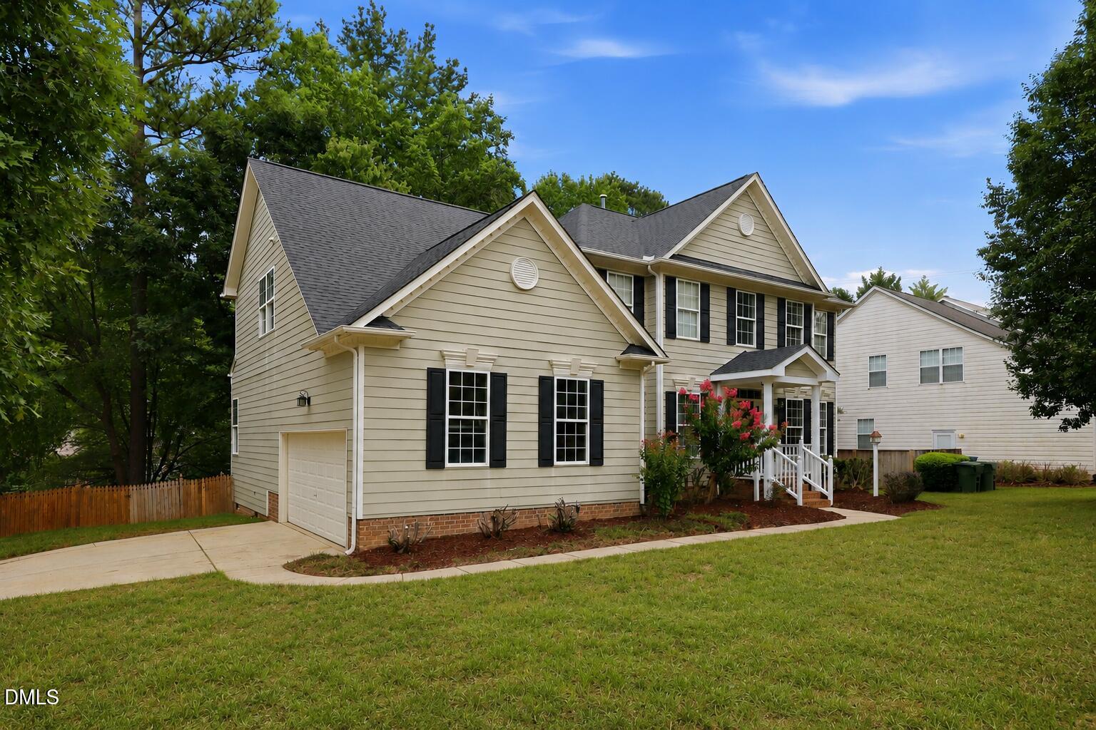 1601 Wood Spring Court Property Photo 3