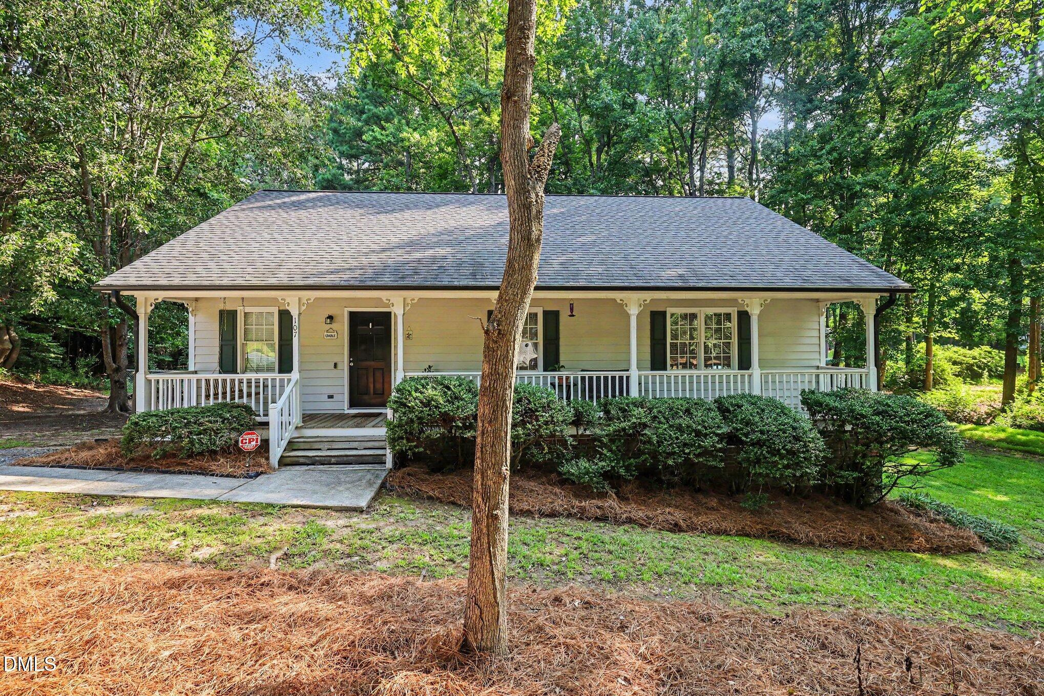 107 Cherry Court Property Photo 2