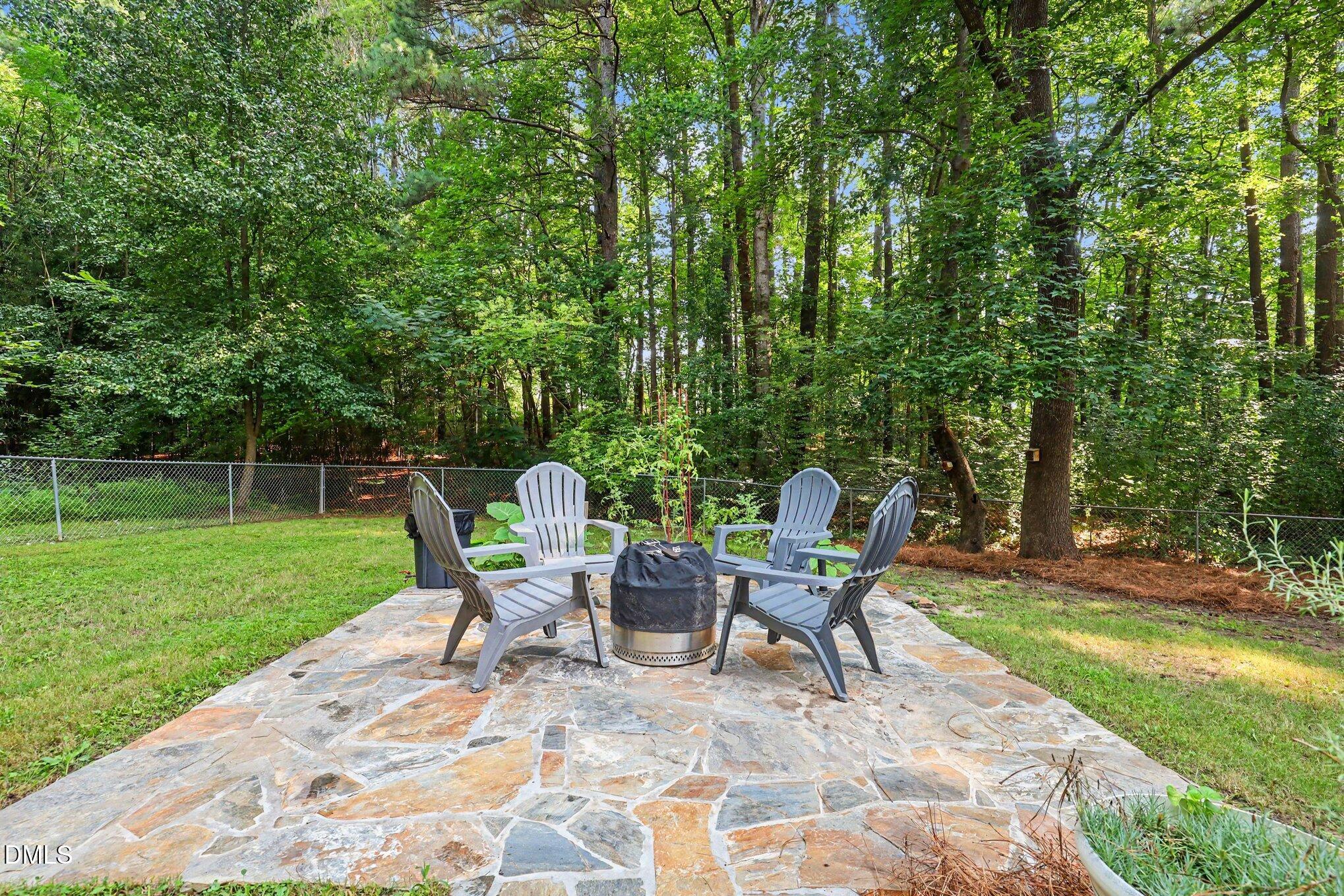 107 Cherry Court Property Photo 25