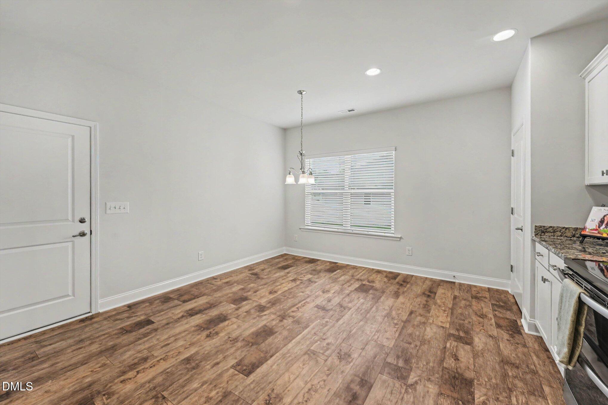 157 Kinsale Court Property Photo 9