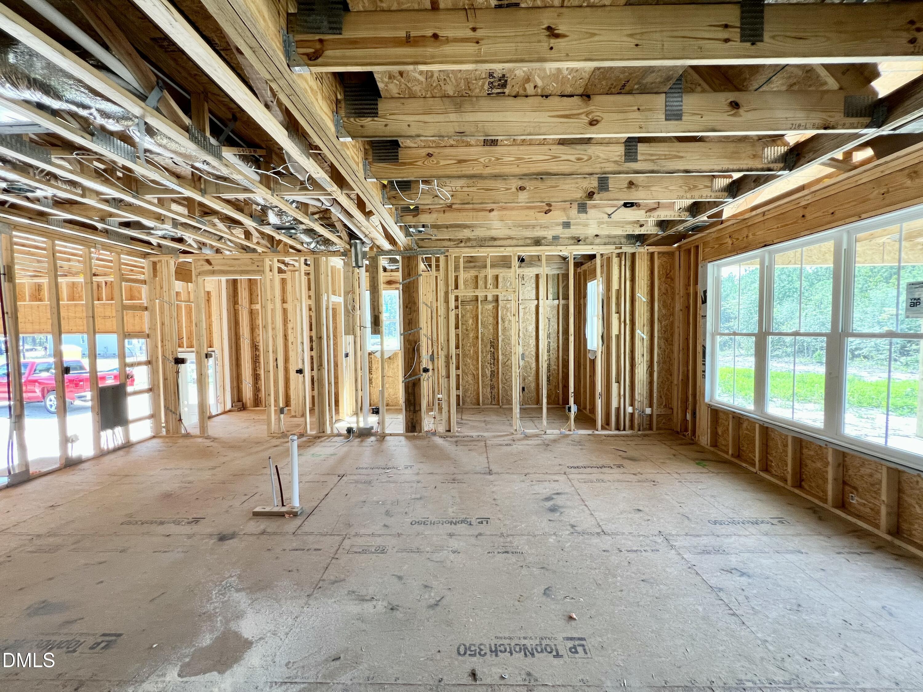 176 Hillstead Way Property Photo 5