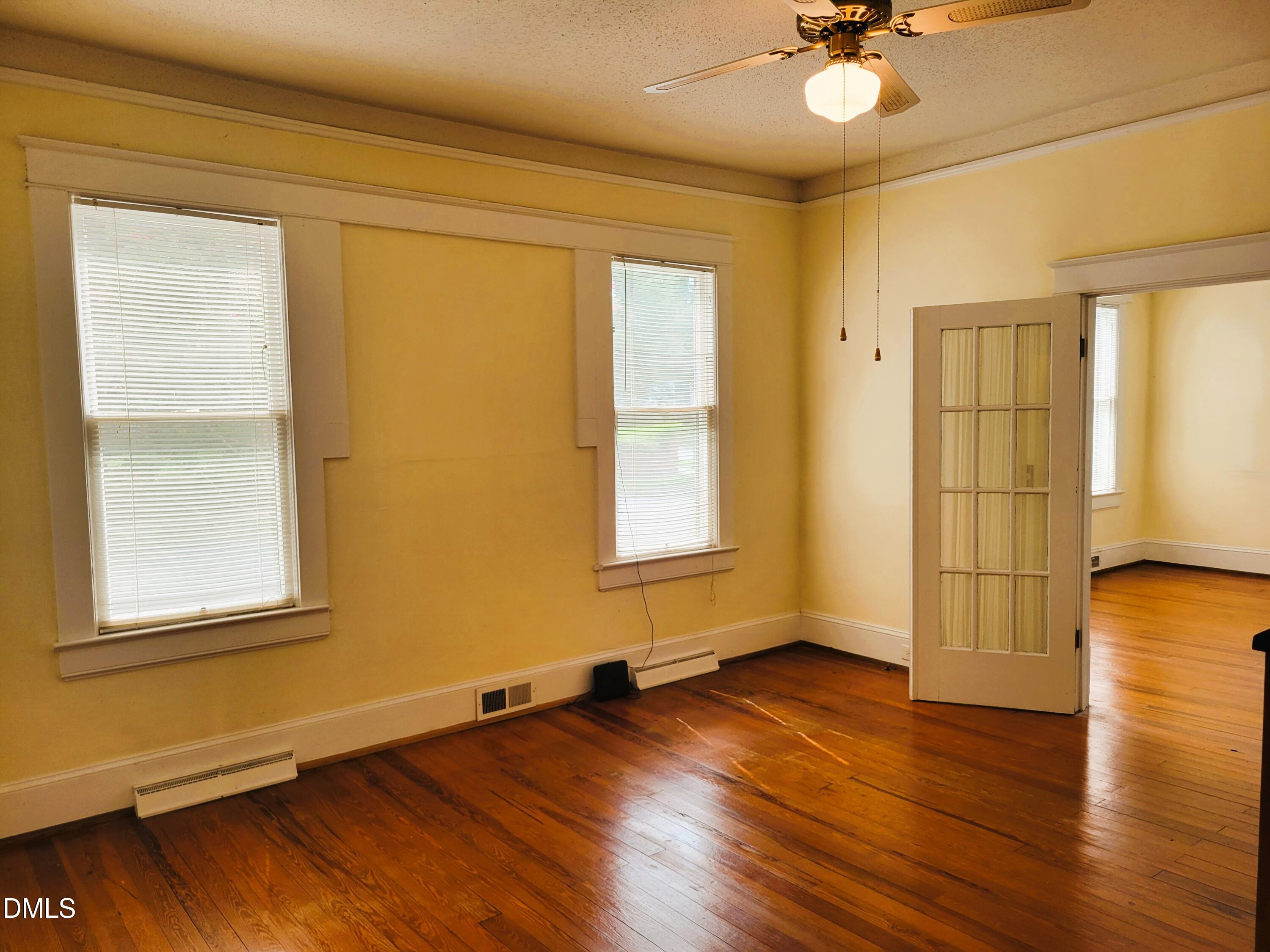 411 W Chisholm Street Property Photo 18