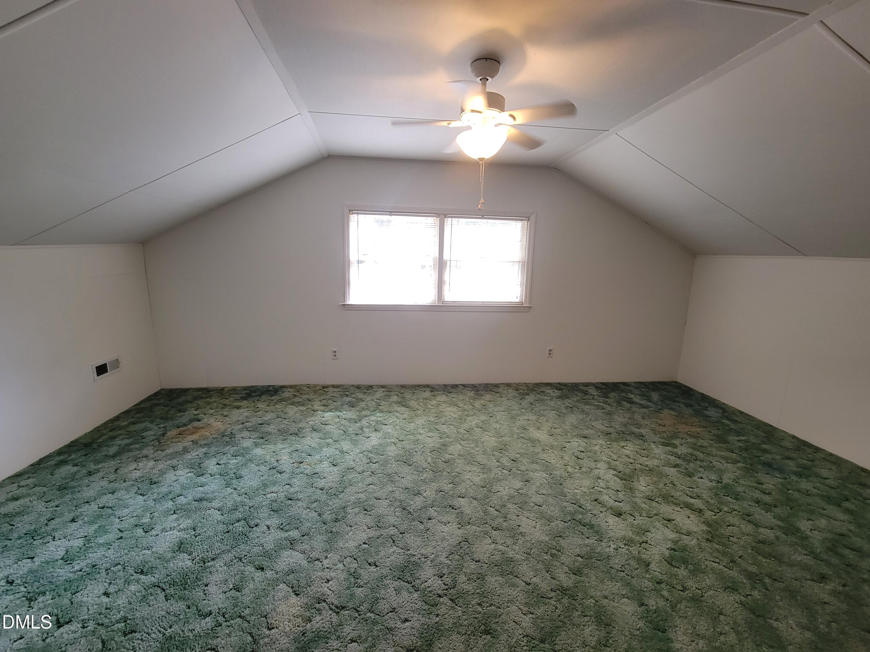 411 W Chisholm Street Property Photo 42