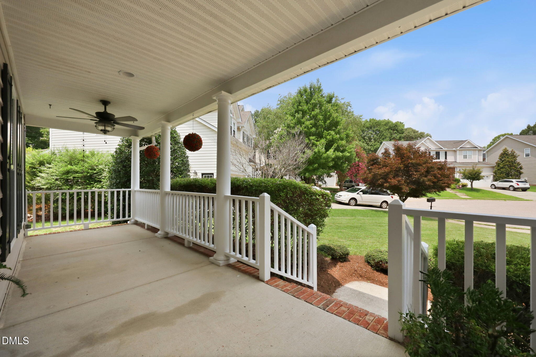 2404 Harline Court Property Photo 4