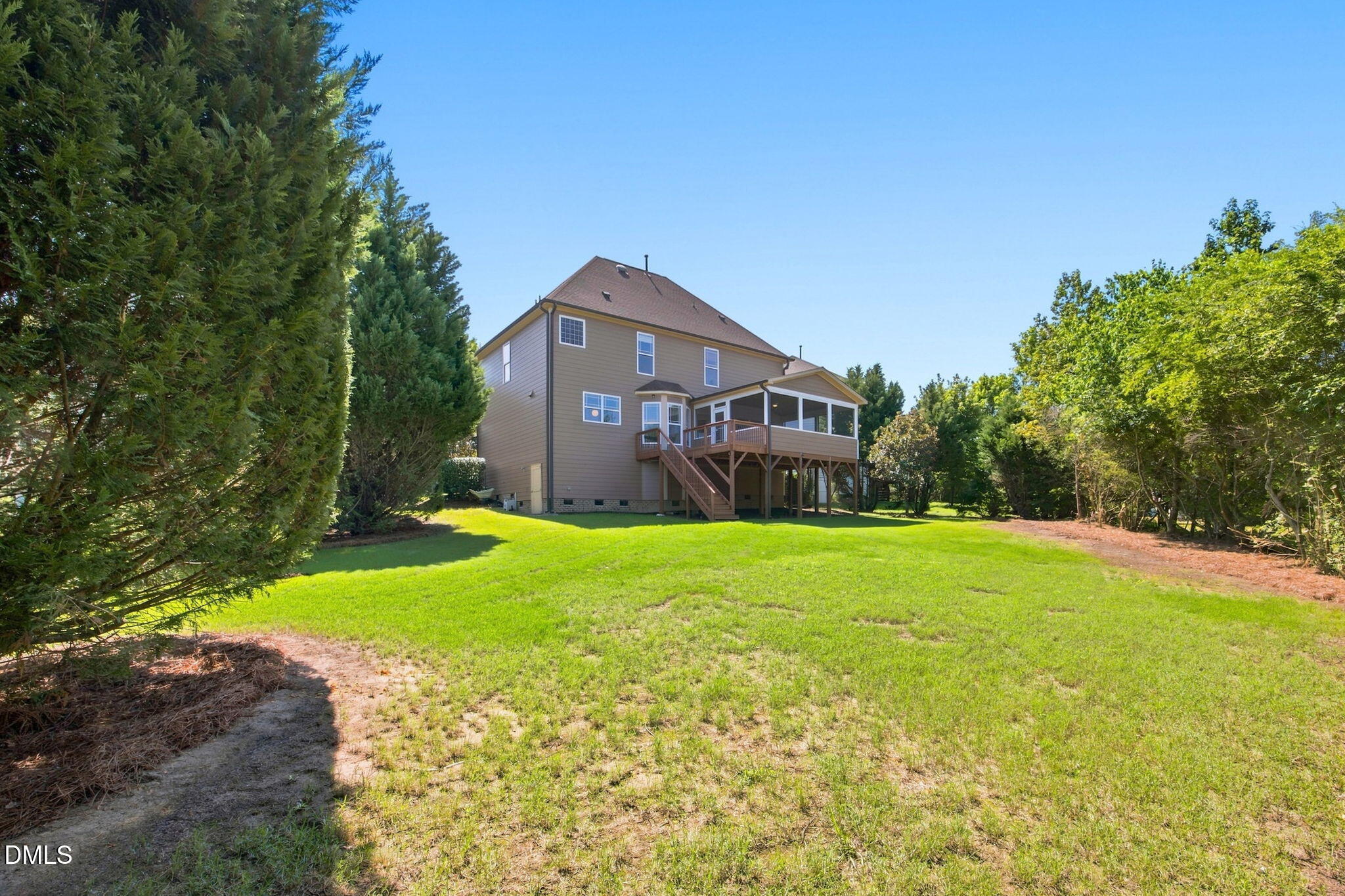 805 Greystone Crest Way Property Photo 2