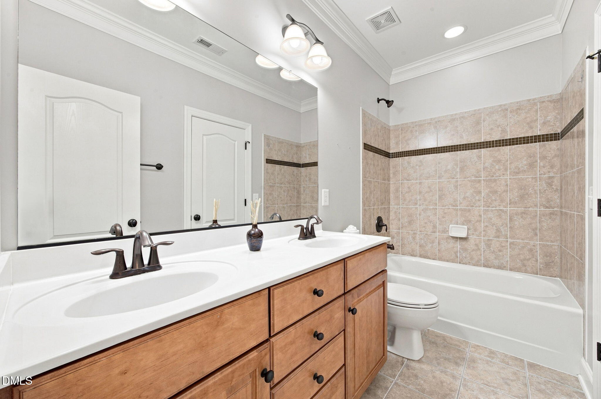 805 Greystone Crest Way Property Photo 46