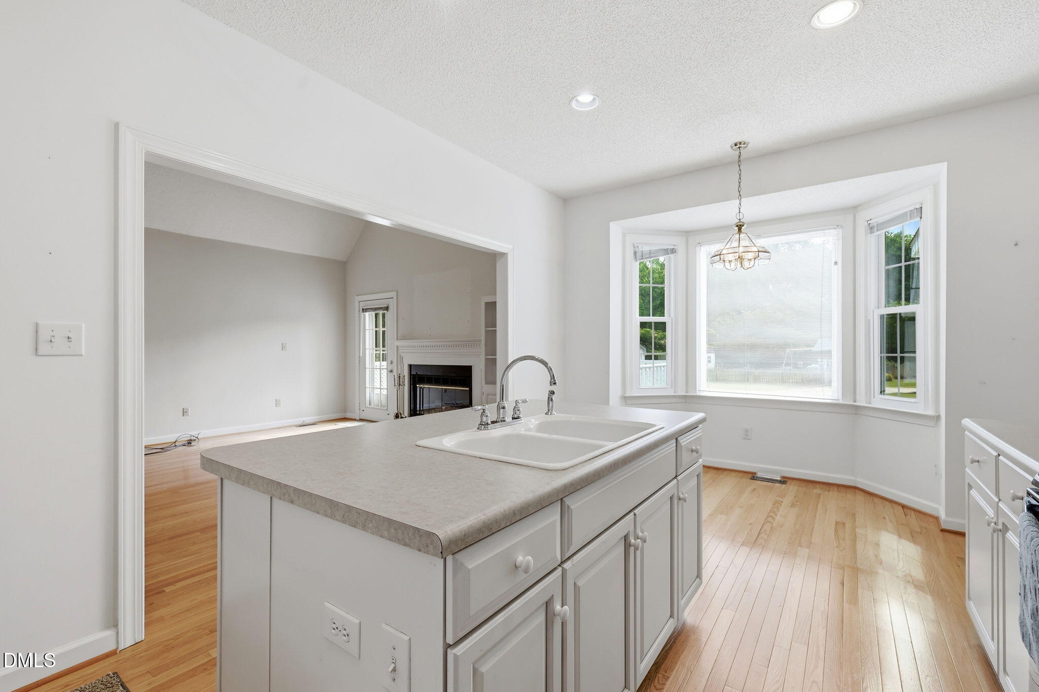 1118 Warren Road Property Photo 13