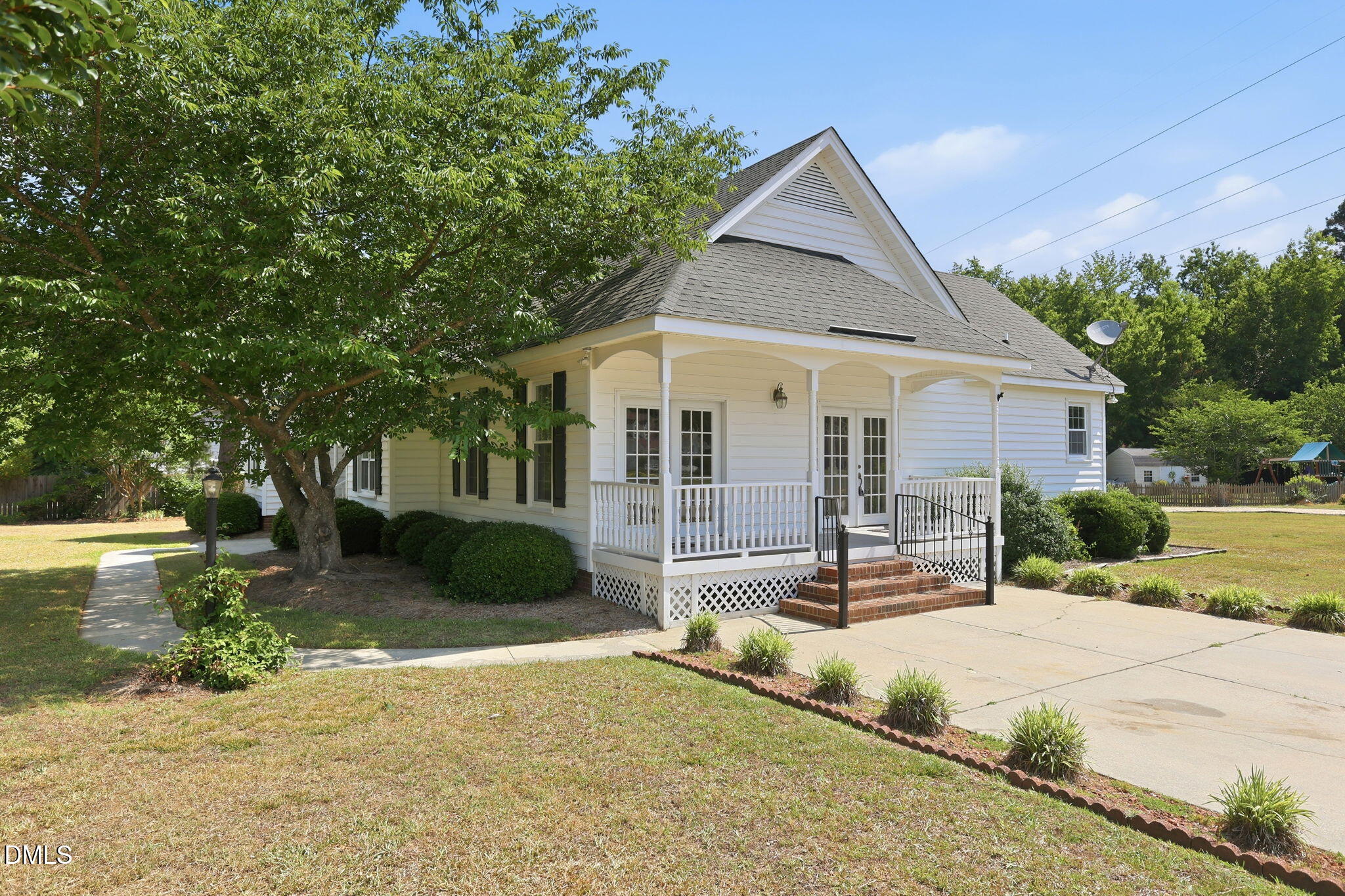 1118 Warren Road Property Photo 35