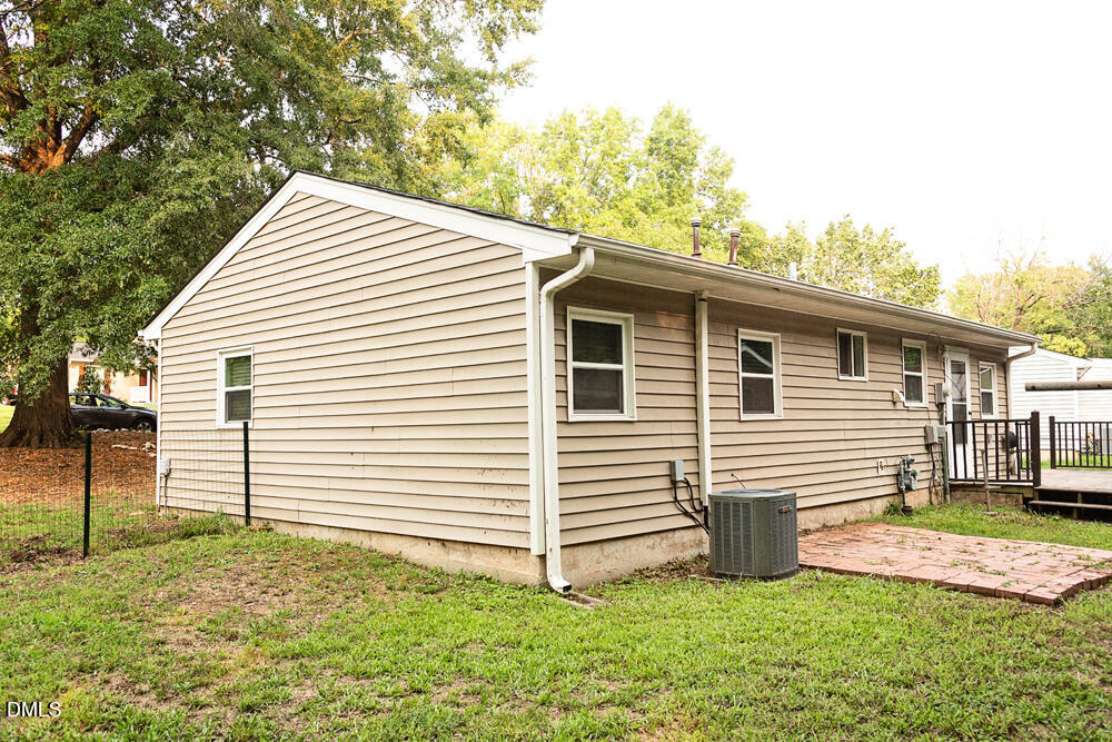 9 Plummer Place Property Photo 20