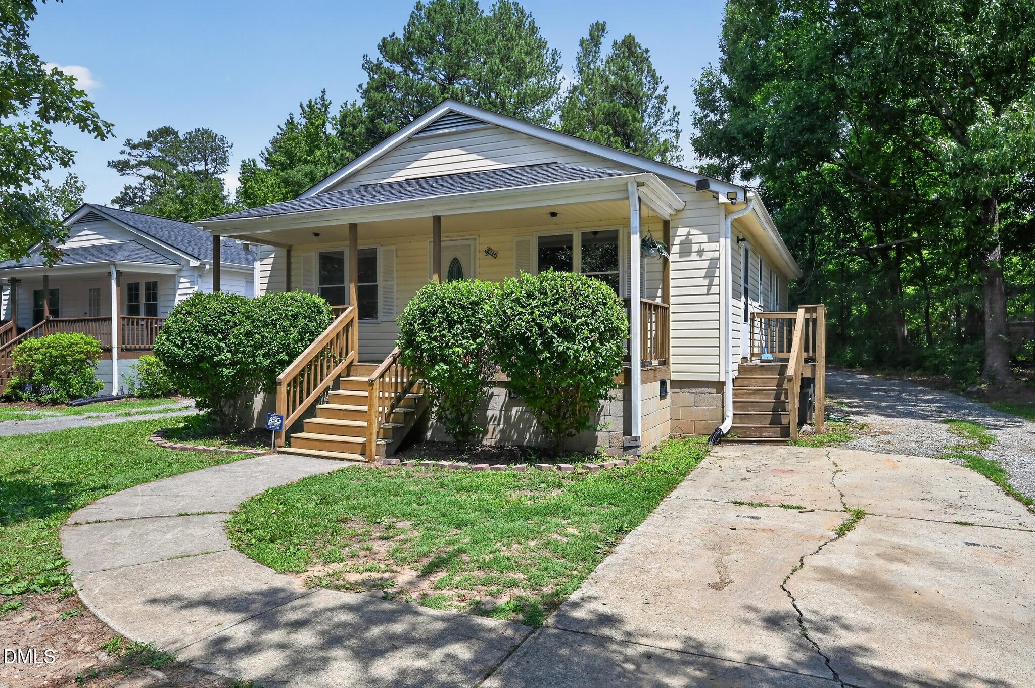 3016 Dearborn Drive Property Photo 1
