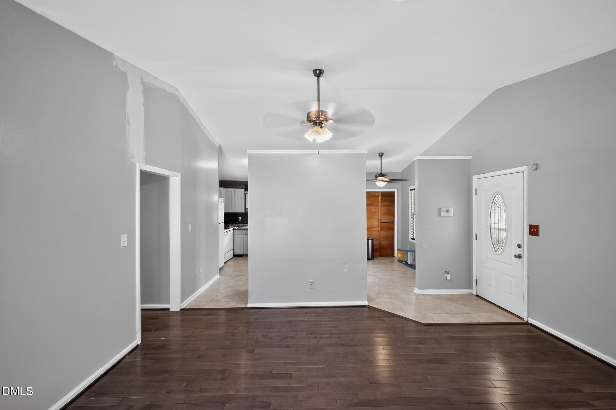 3016 Dearborn Drive Property Photo 3