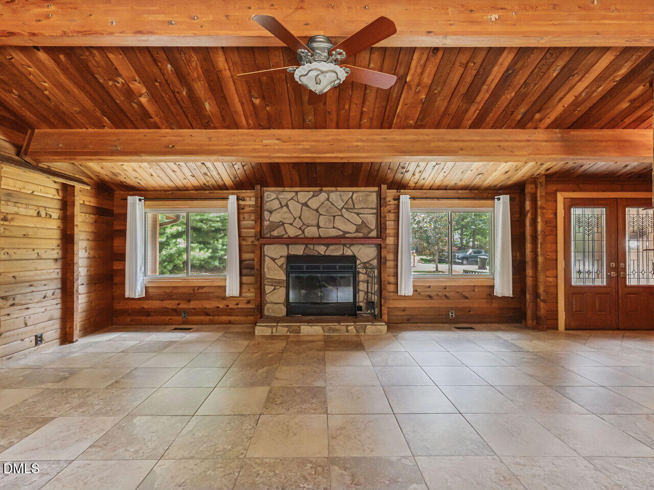 4704 Meadow Lake Drive Property Photo 10