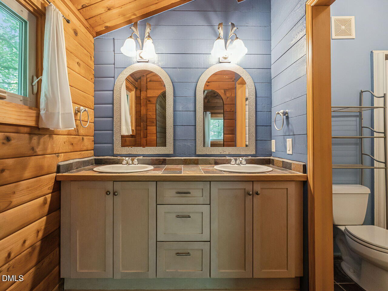 4704 Meadow Lake Drive Property Photo 20