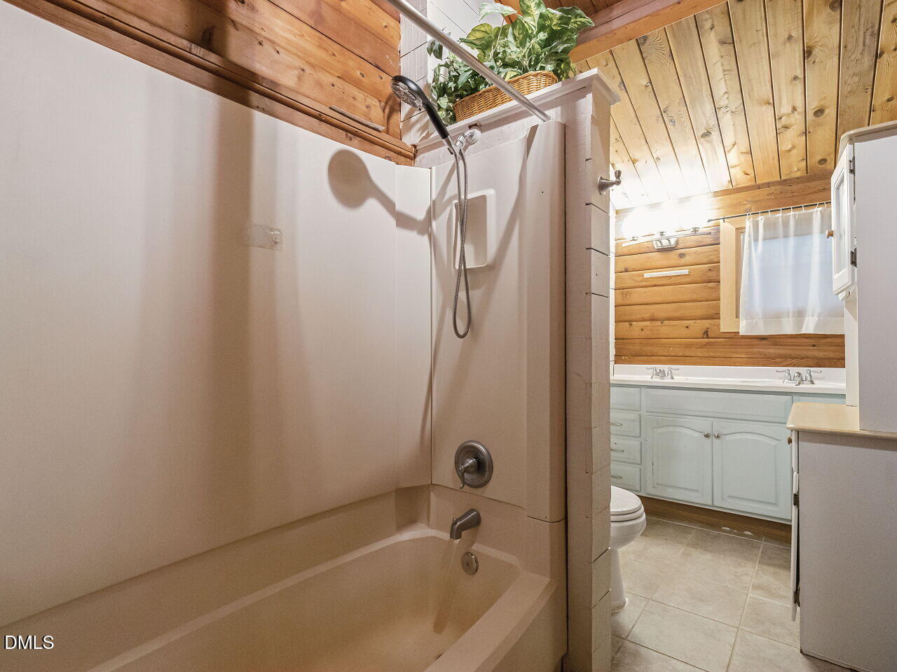 4704 Meadow Lake Drive Property Photo 23