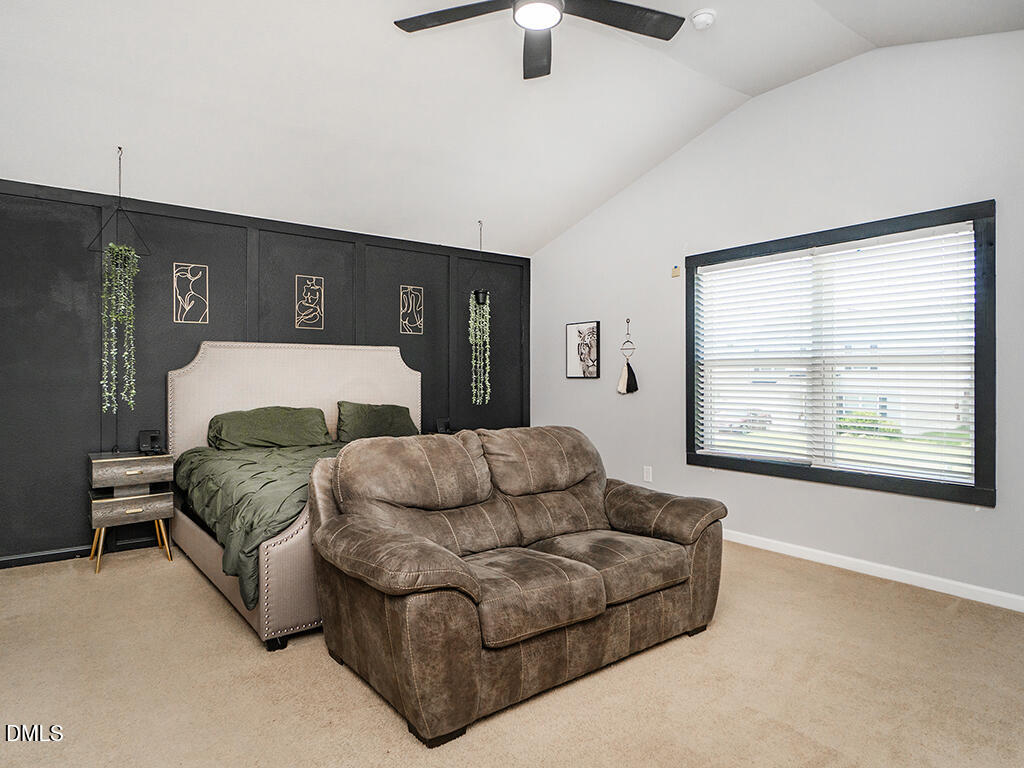 102 Seward Place Property Photo 23