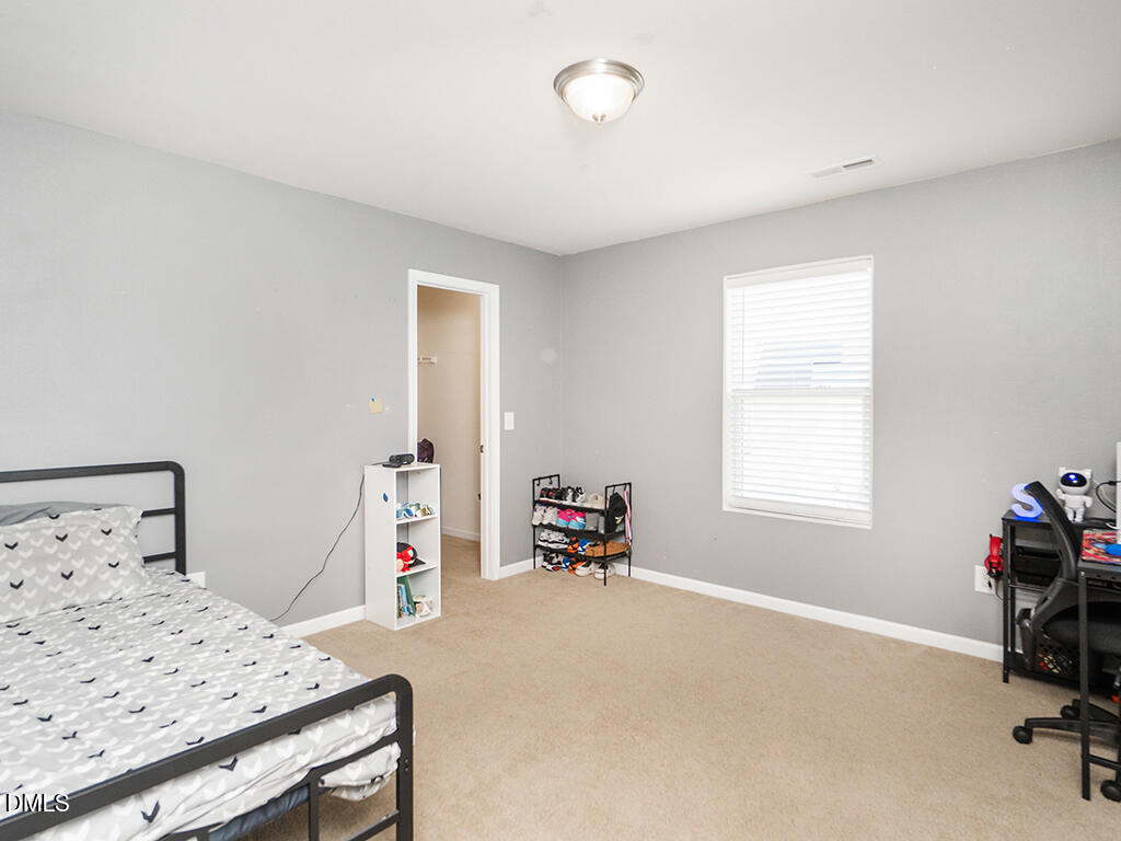 102 Seward Place Property Photo 30