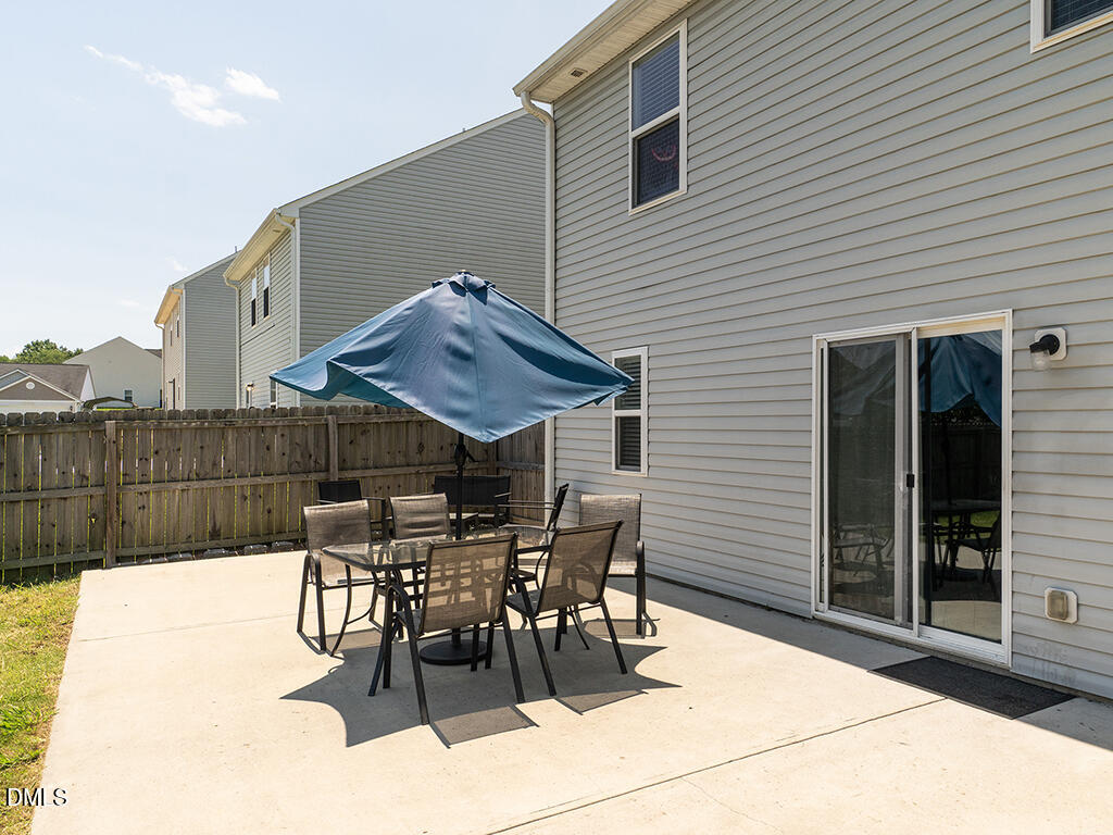 102 Seward Place Property Photo 35