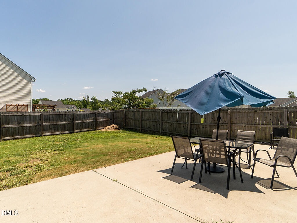 102 Seward Place Property Photo 36