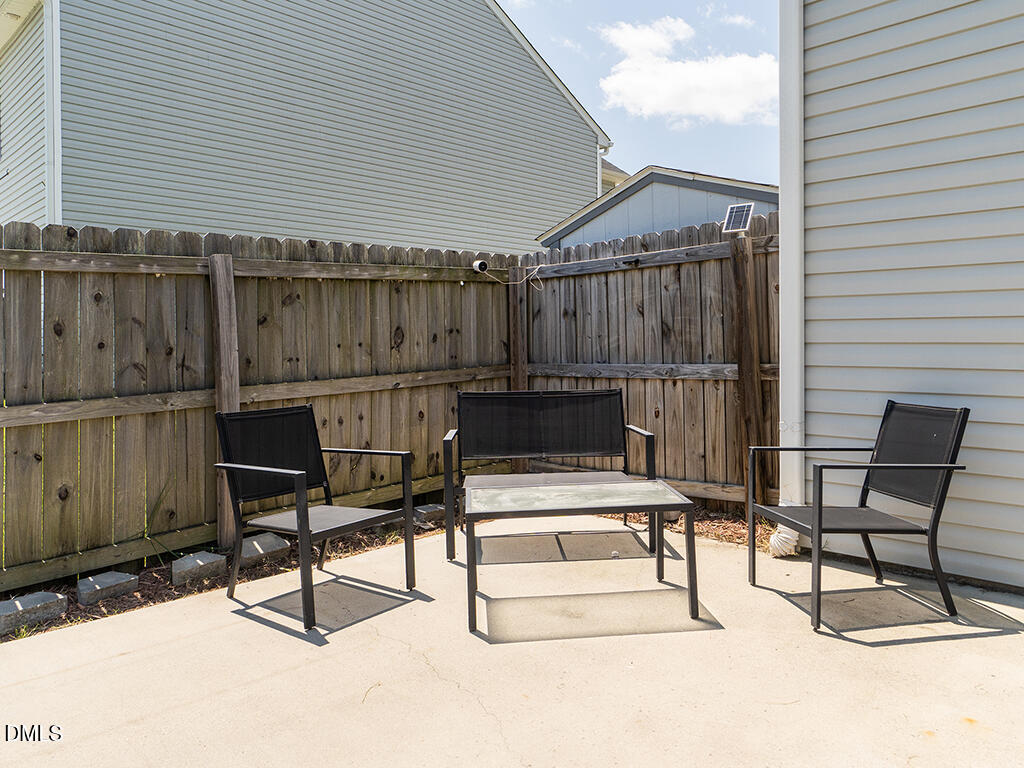 102 Seward Place Property Photo 37