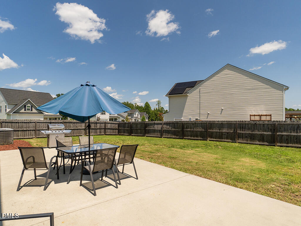 102 Seward Place Property Photo 39