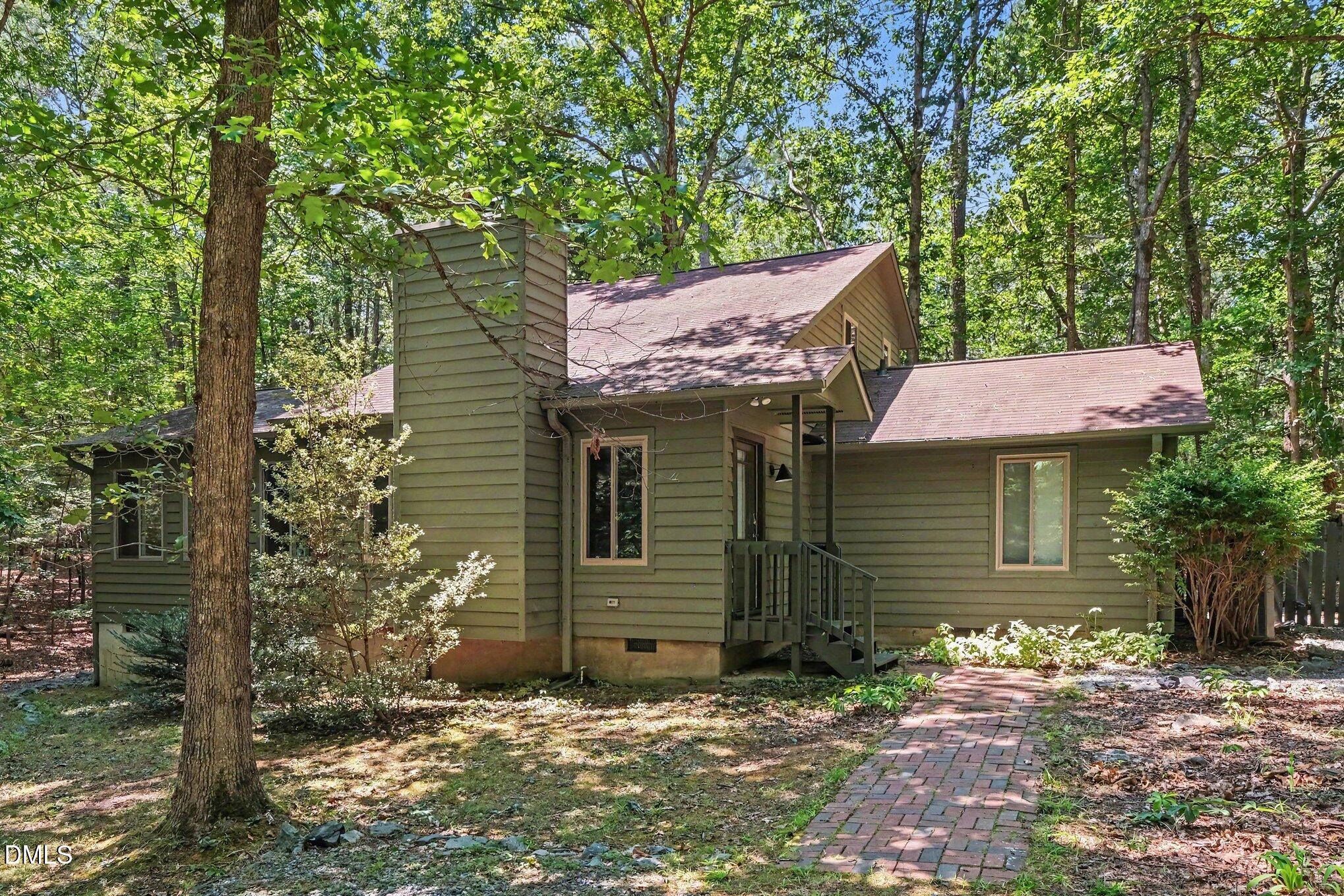 9507 Coachway