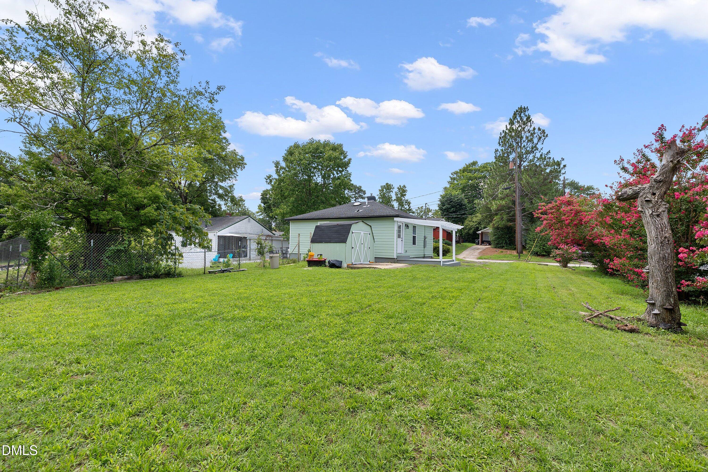 2125 Baltic Avenue Property Photo 23