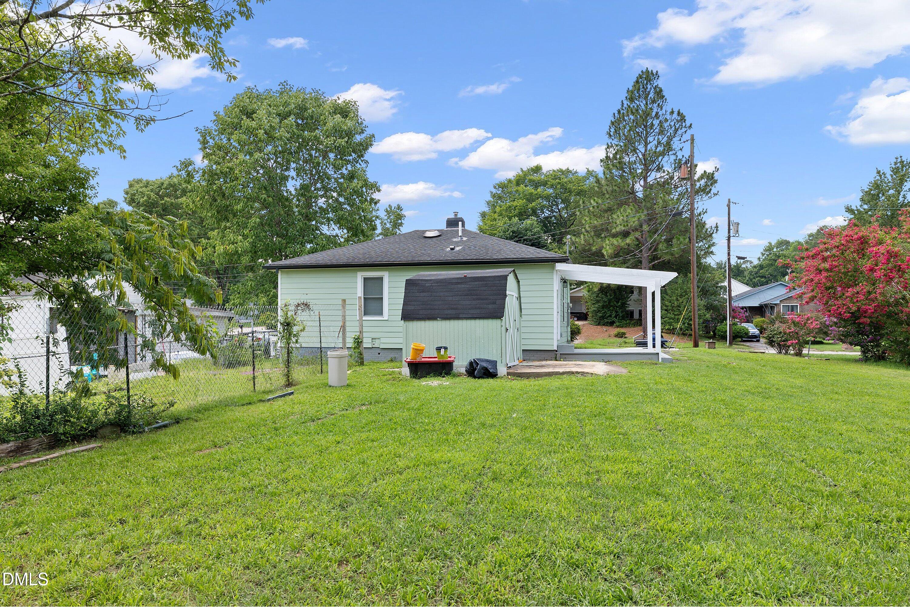 2125 Baltic Avenue Property Photo 24