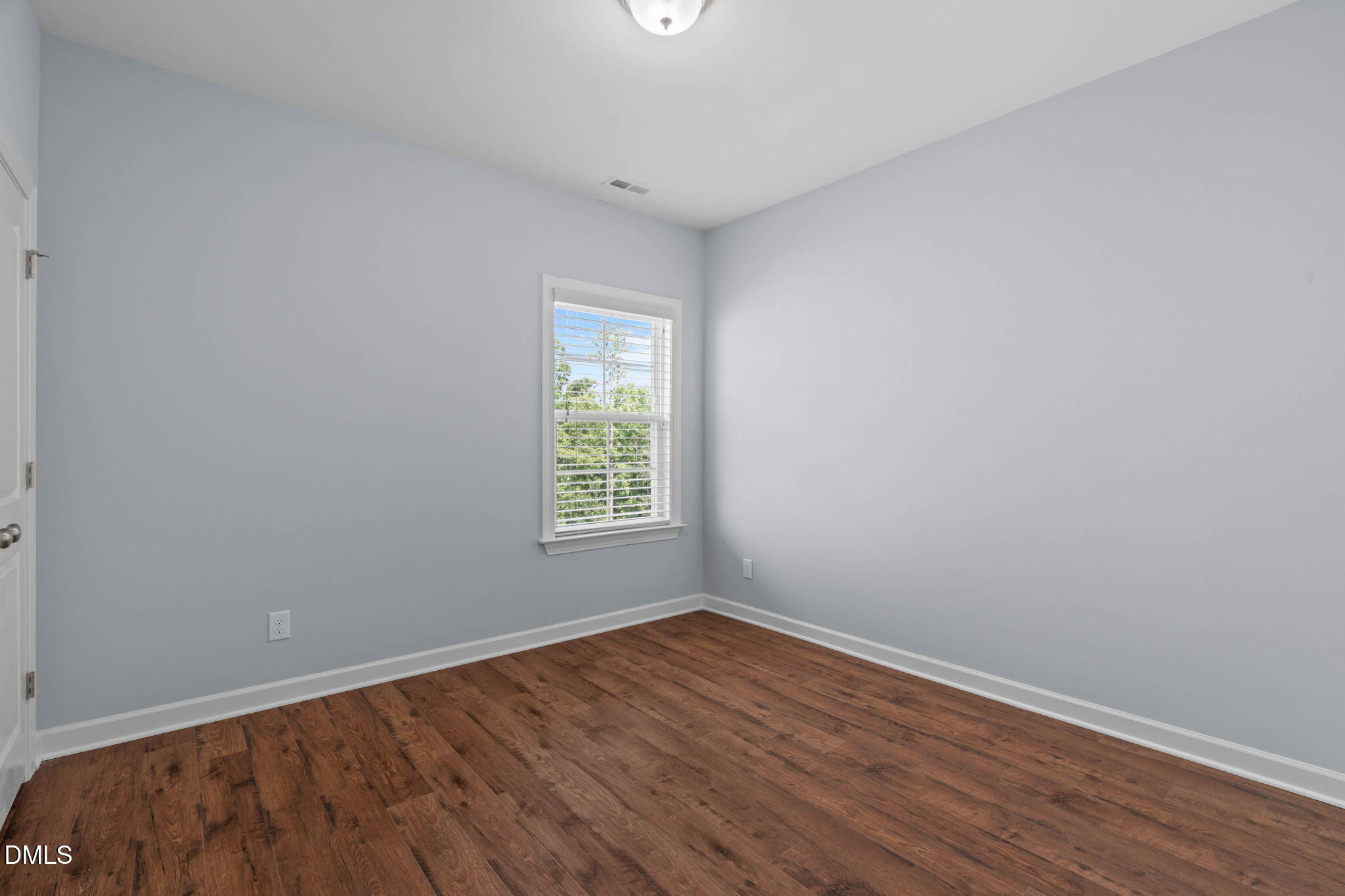 121 Cahors Trail Property Photo 32