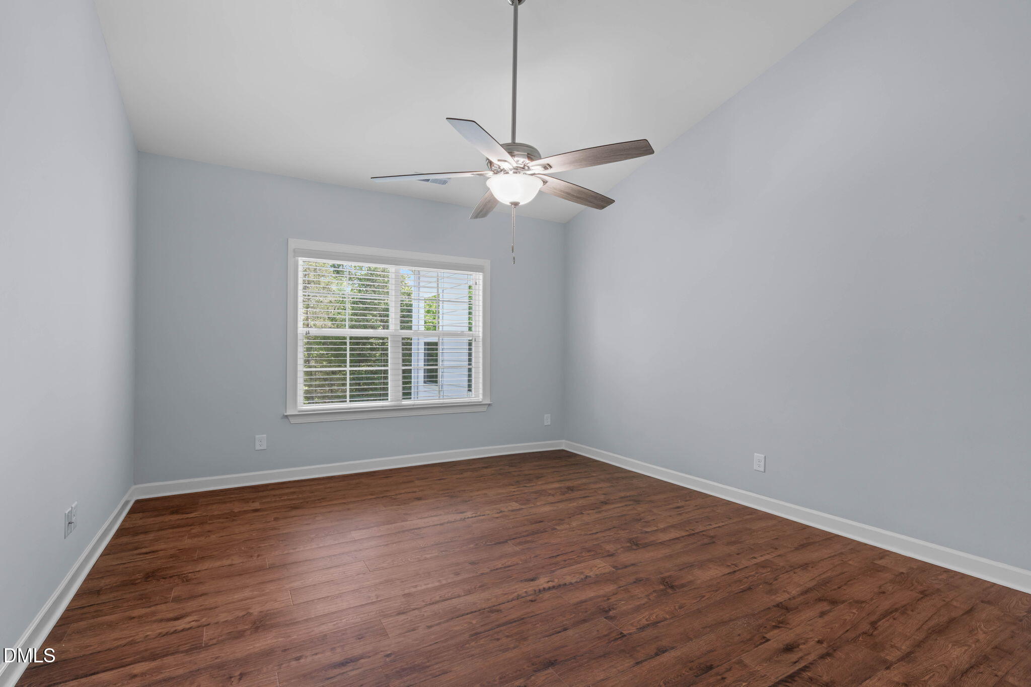 121 Cahors Trail Property Photo 34