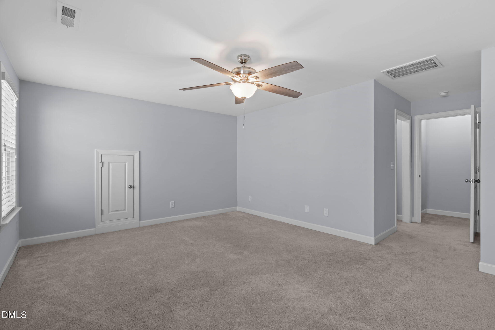 121 Cahors Trail Property Photo 42