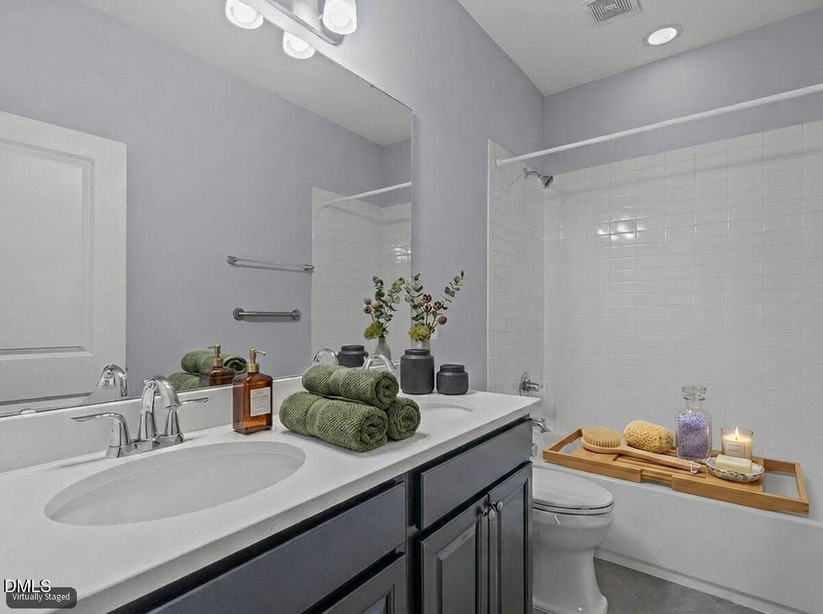121 Cahors Trail Property Photo 49