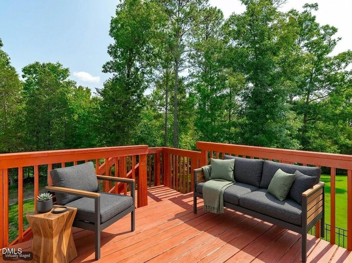 121 Cahors Trail Property Photo 55