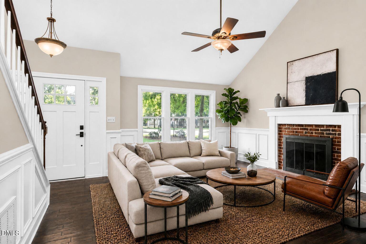 1001 Lantern Light Court Property Photo 5