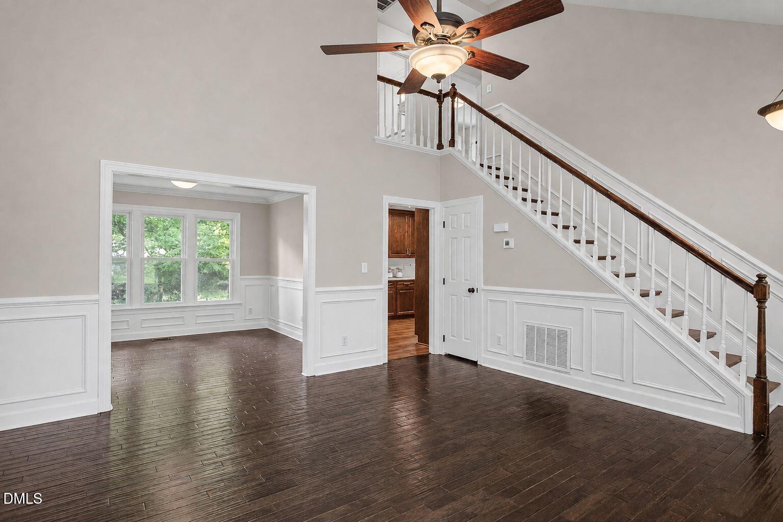 1001 Lantern Light Court Property Photo 7