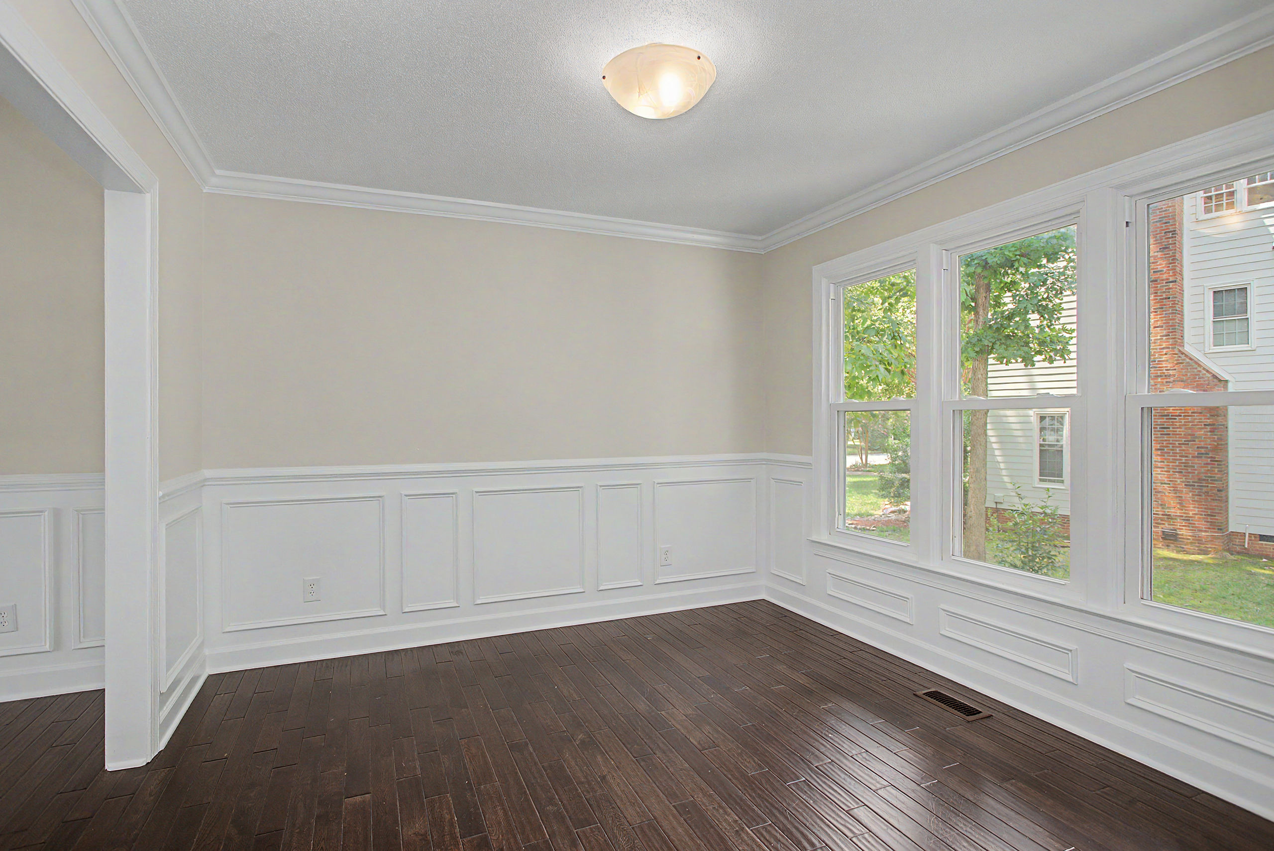 1001 Lantern Light Court Property Photo 10