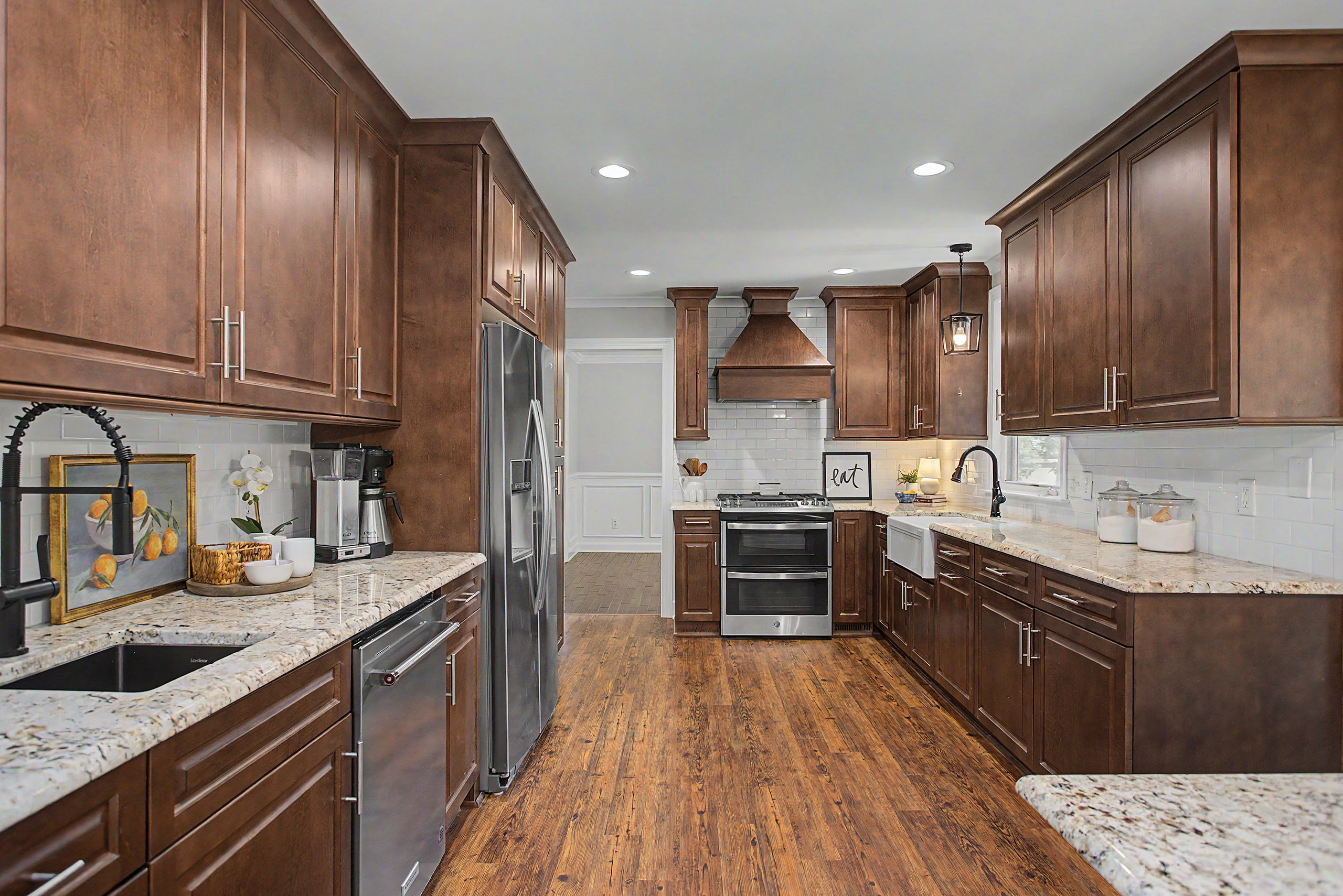 1001 Lantern Light Court Property Photo 11