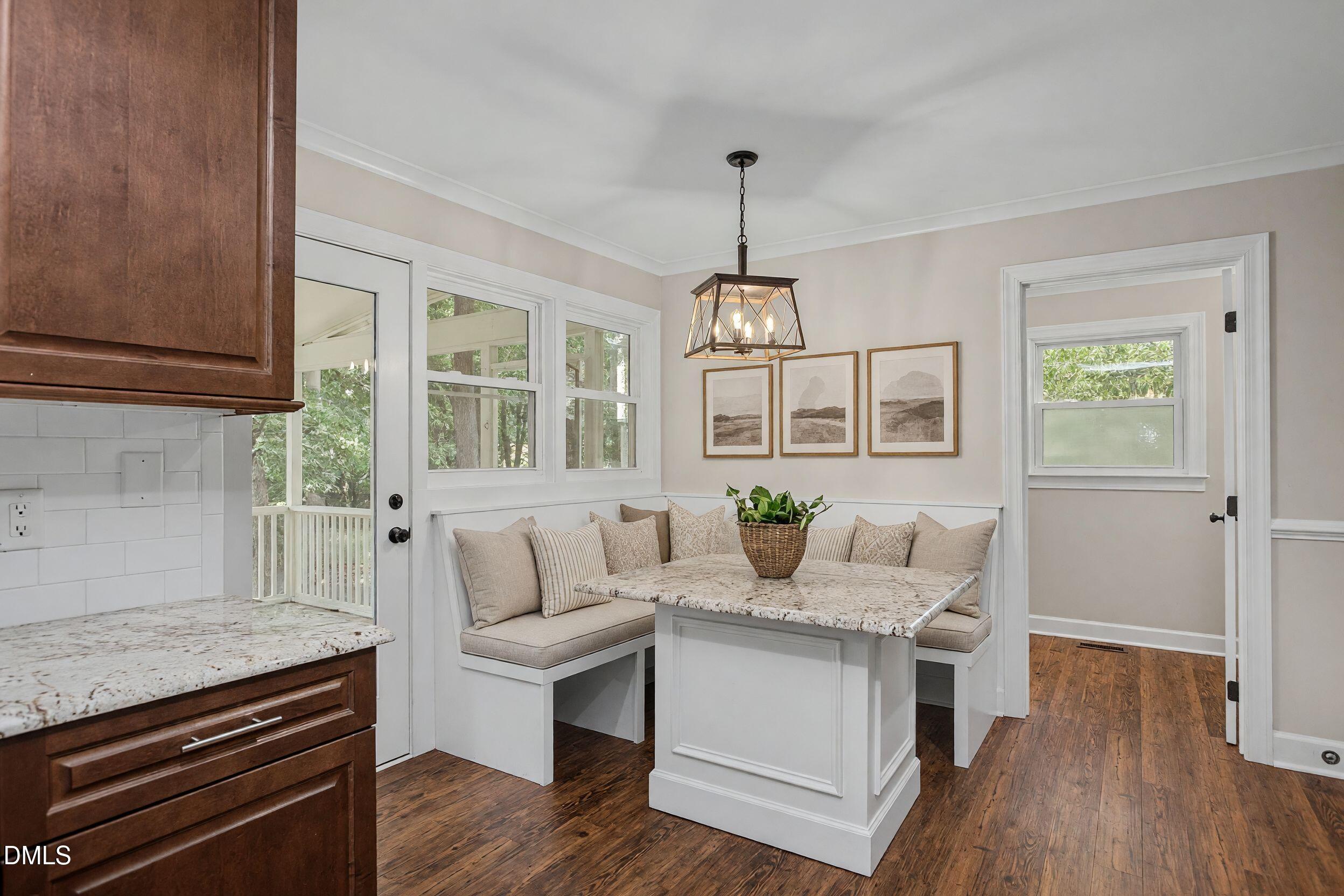 1001 Lantern Light Court Property Photo 17